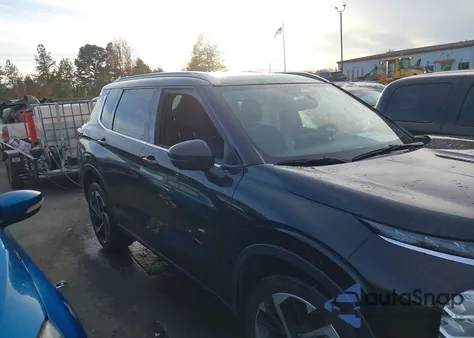 2022 Mitsubishi Outlander Sel 2.5 2Wd/Sel Special Edition 2Wd from USA, damaged, VIN JA4J3VA81NZ072111